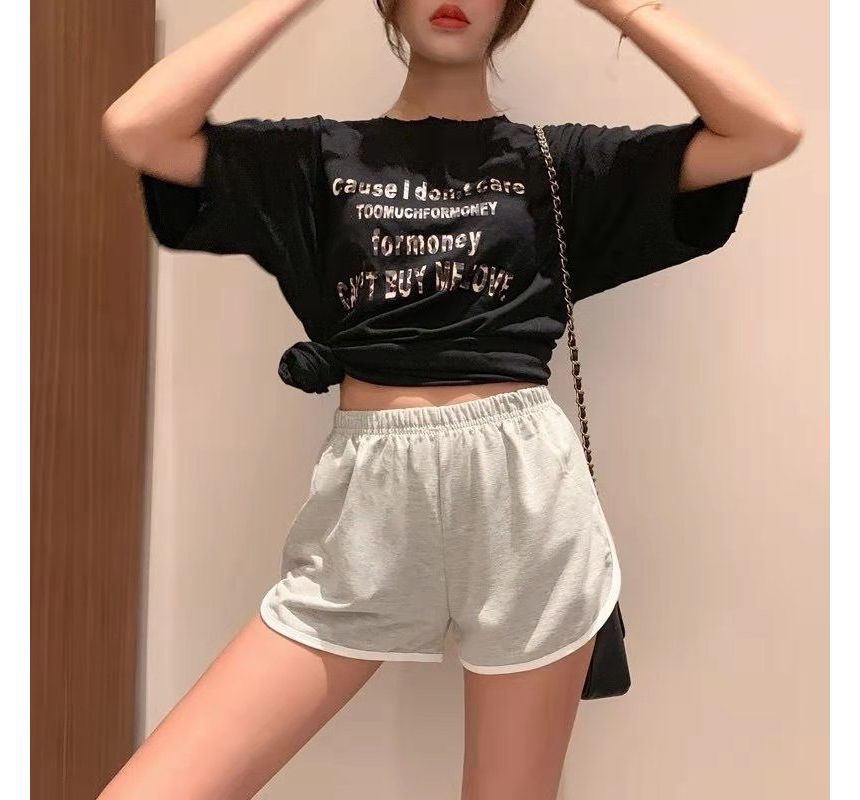 Piped Waist Elastic Shorts