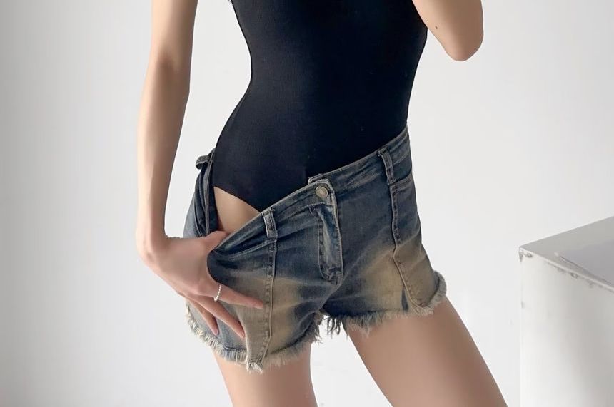 Scoop Bodysuit Neck Top Plain Sleeveless