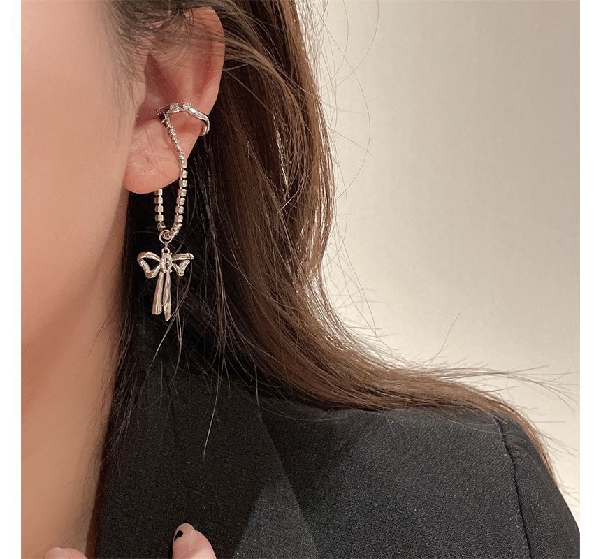 Rhinestone Bow Cuff Ear