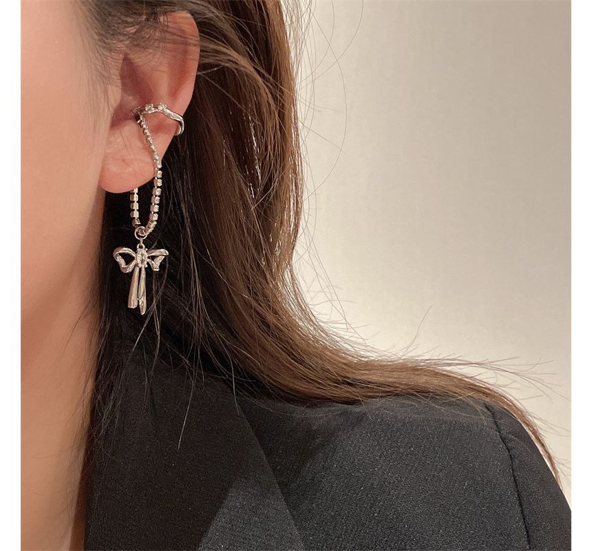 Rhinestone Bow Cuff Ear