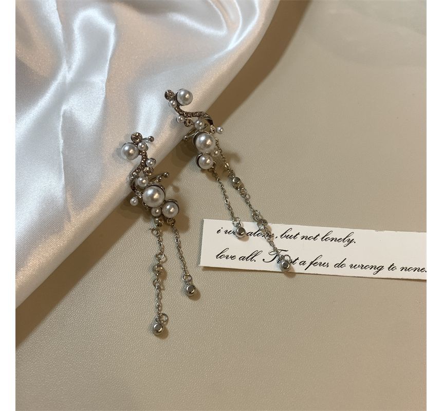 Faux Pearl Cuff Ear Rhinestone Fringe
