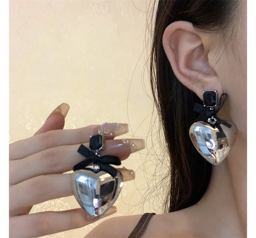 Rhinestone Drop Earring Heart Bow