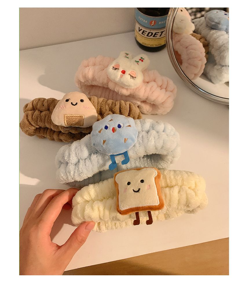 Cartoon Face Headband Wash