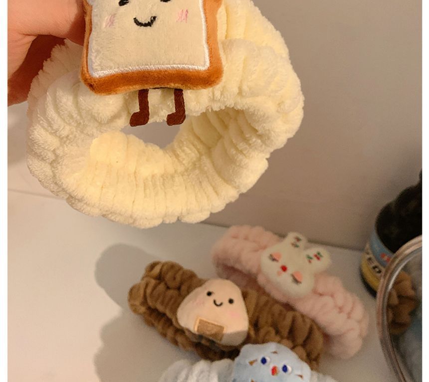 Cartoon Face Headband Wash