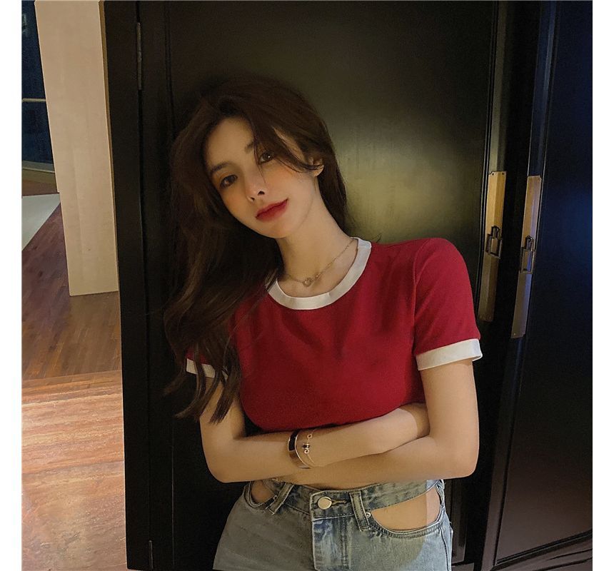 Crew Neck Contrast Cropped Trim Short-Sleeve Tee Plain