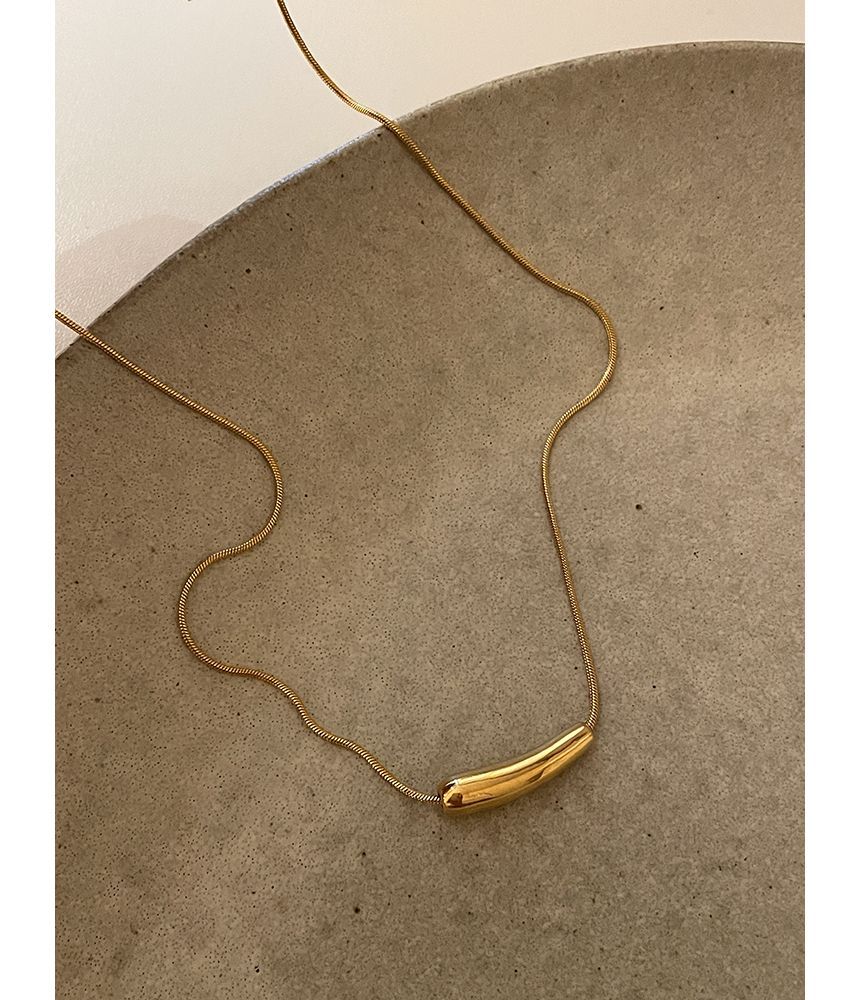 Necklace Curve Pendant