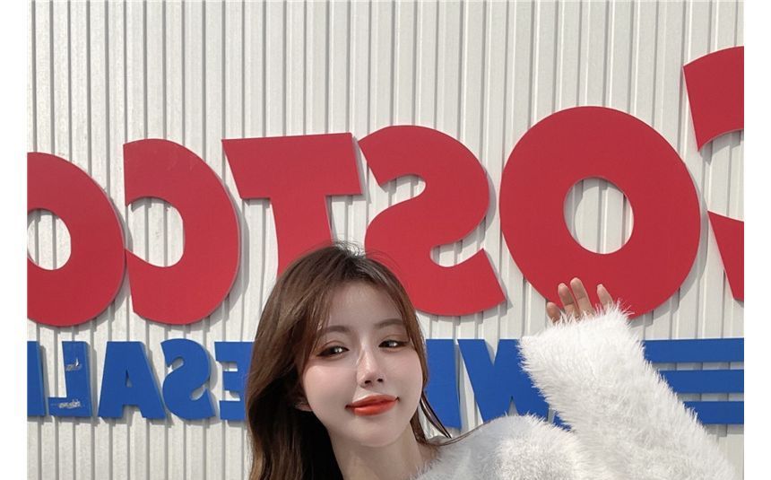 Sweater Cropped Plain Neck Round