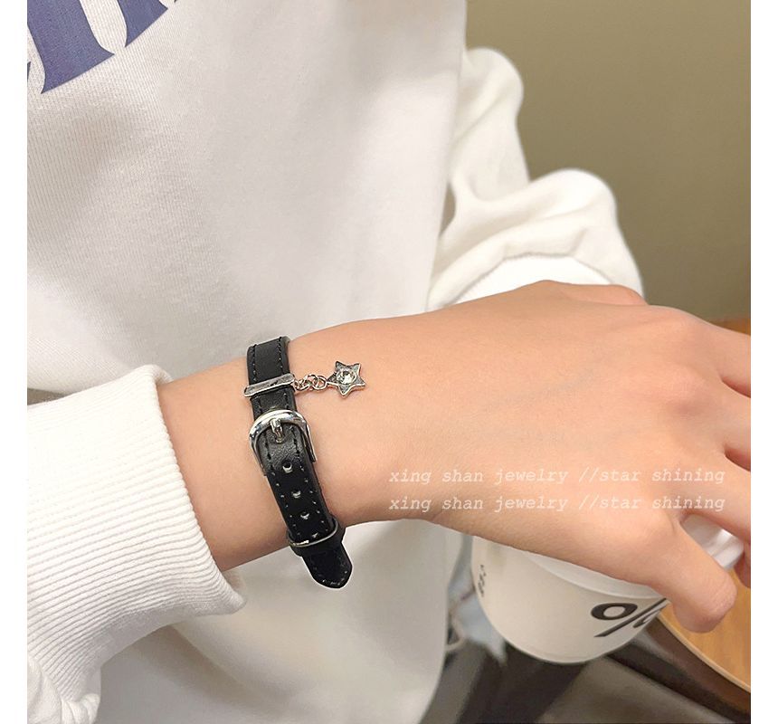 Leather / Bracelet Alloy Faux Buckled Star Pendant