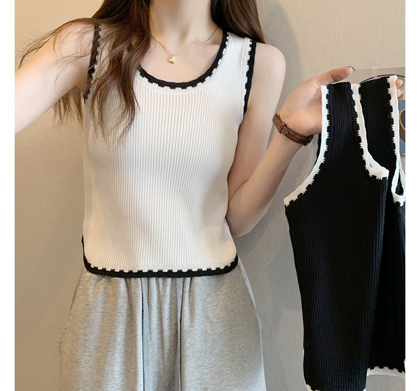 Trim Tank Contrast Top