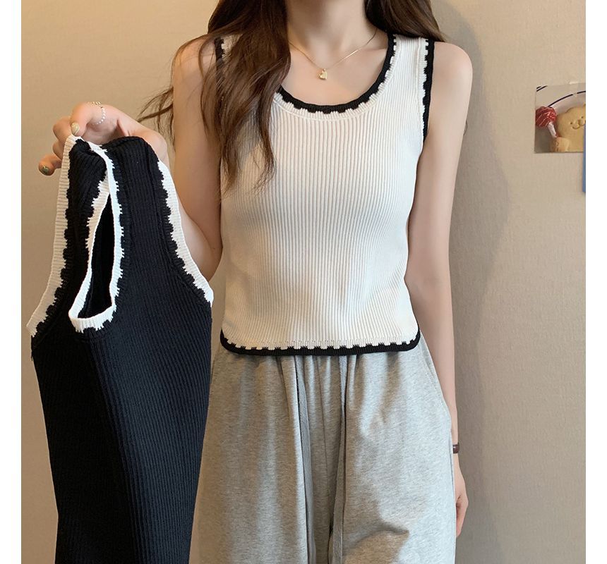 Trim Tank Contrast Top