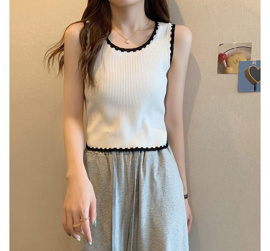Trim Tank Contrast Top