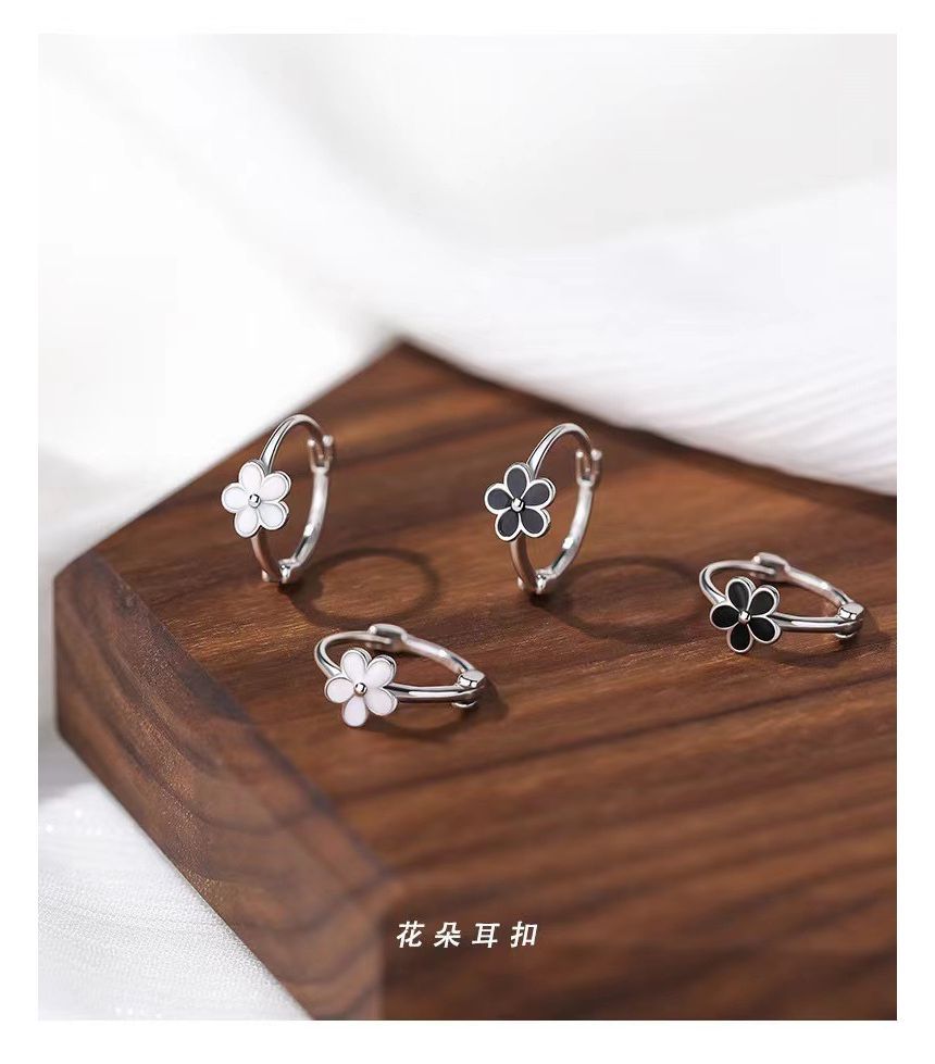 Floral Alloy Huggie Earring