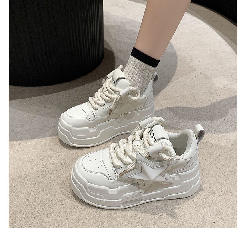 Sneakers Applique Platform Star Lace-Up