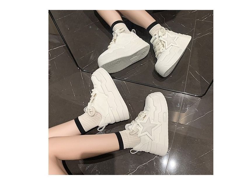Sneakers Applique Platform Star Lace-Up