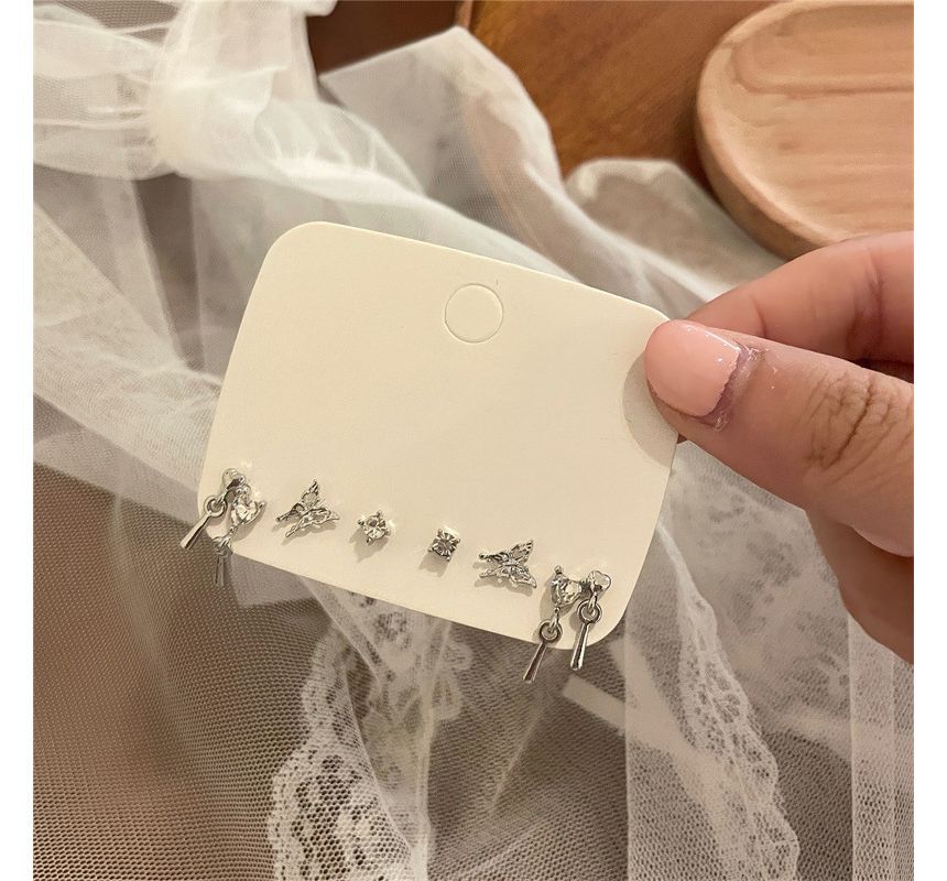 6: Stud Set Rhinestone of Ear