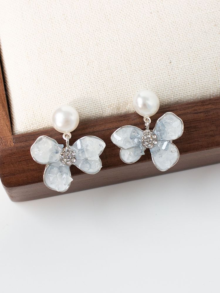 Earring Clip-On Floral Pearl Faux Drop /