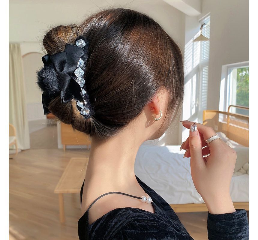 Fleece Bow Hair Claw