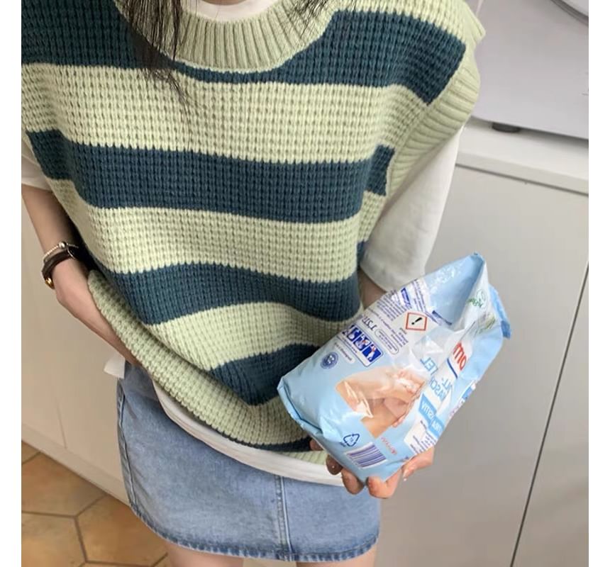 Striped Neck Vest Round Knit Sleeveless