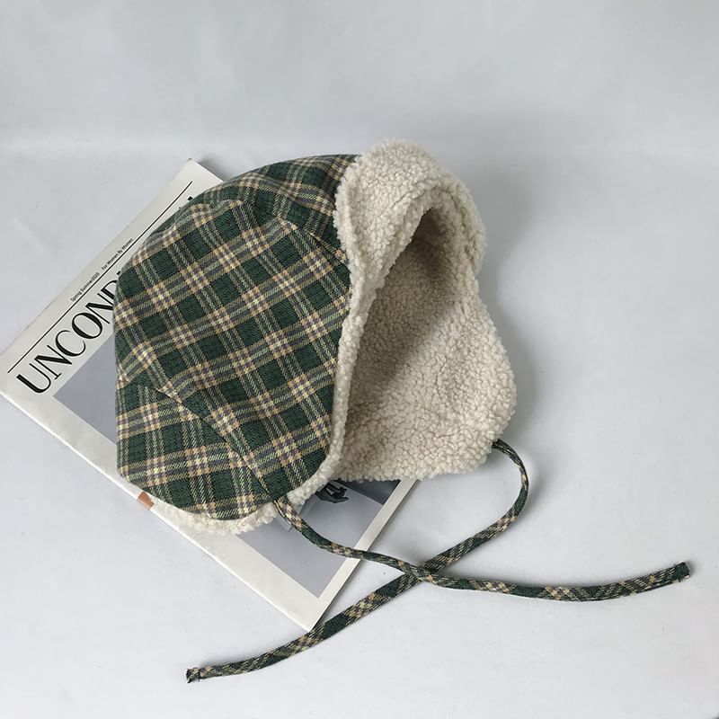 Lined Hat Trapper Fleece Plaid