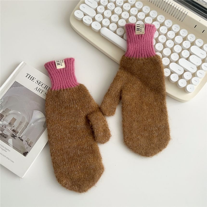 Two Tone Mittens