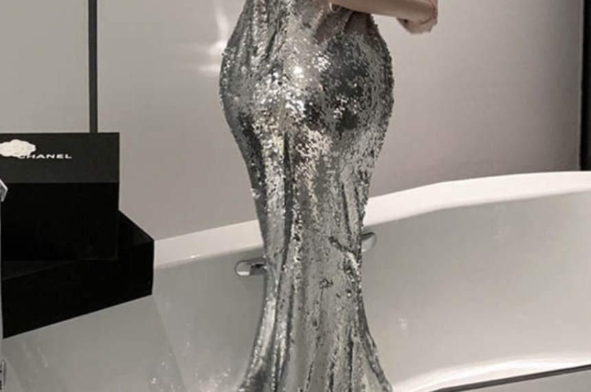 Halter Neck  Plain Sequin Mermaid  Evening Gown