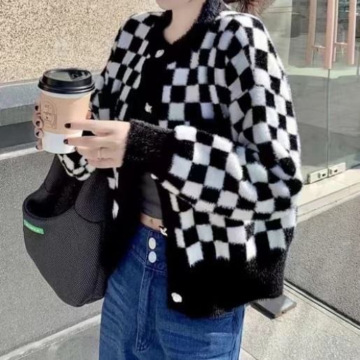 Checkerboard Crew Cardigan Neck