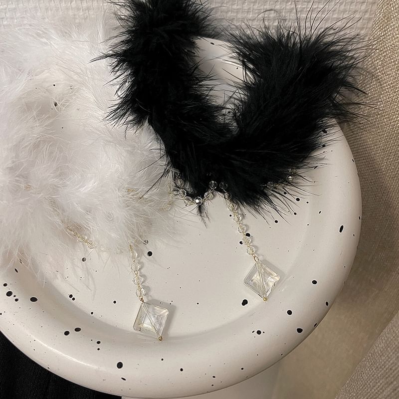 Crystal Pendant Chenille Faux Choker