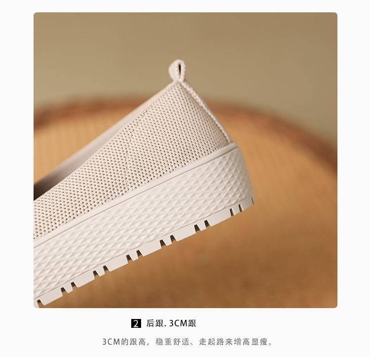 Contrast Platform Slip-Ons Trim