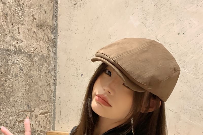 Plain Cap Flat