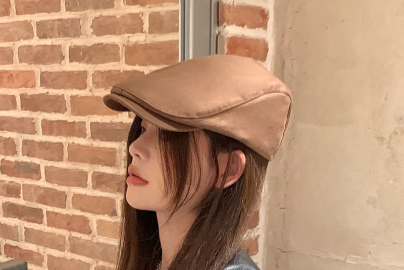 Plain Cap Flat