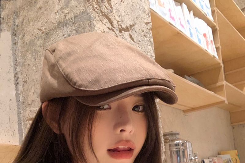 Plain Cap Flat