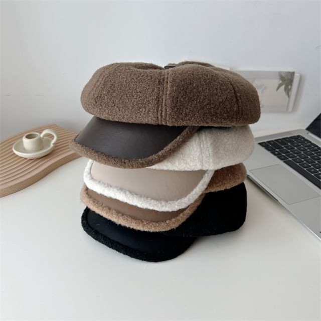 Newsboy Panel Cap Faux Fleece Leather