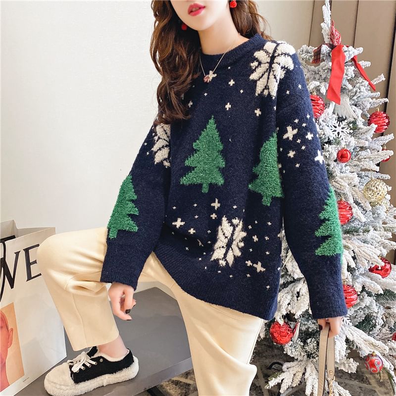 Crew Sweater Neck Tree Jacquard Christmas
