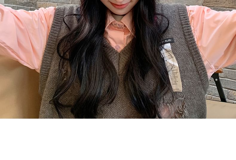 Beanie Ear Applique Lettering Knit Rabbit