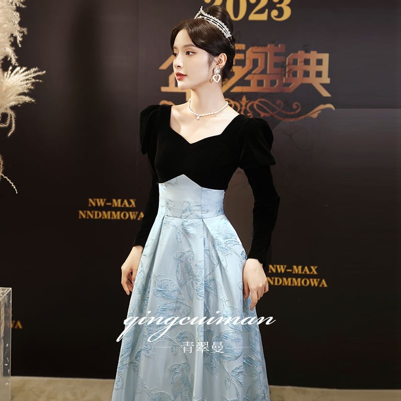 Long-Sleeve V-Neck Two Tone Floral Jacquard A-Line Evening Gown