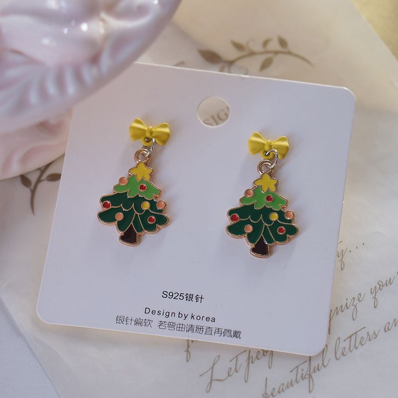 Clip On Christmas / Earring Drop Tree
