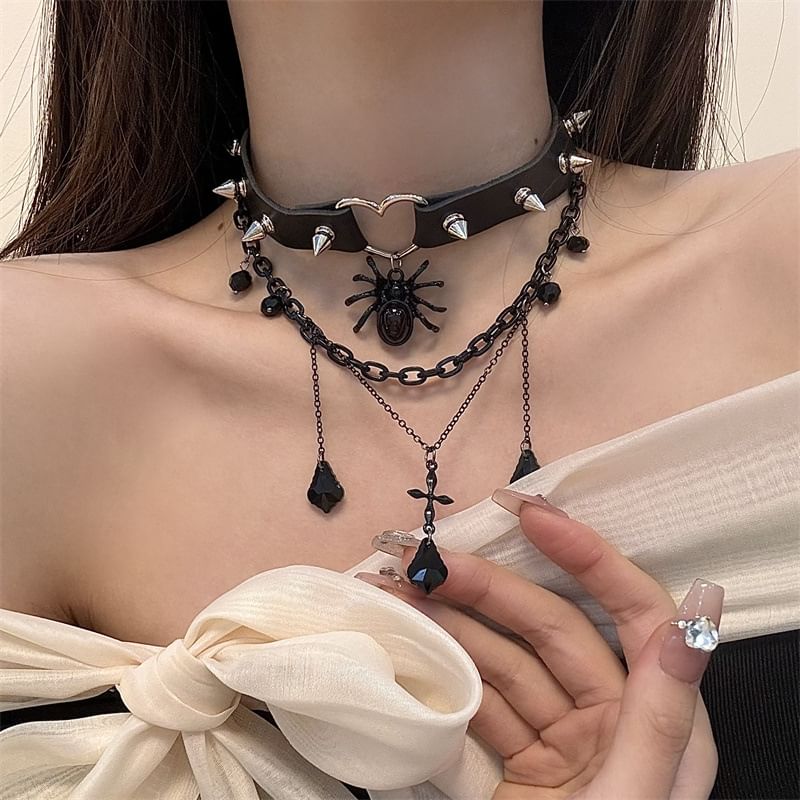 Faux Chained Choker Layered Leather