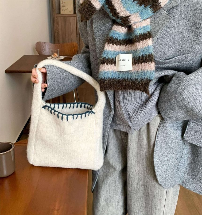 Contrast Stitch Tote Bag Knit