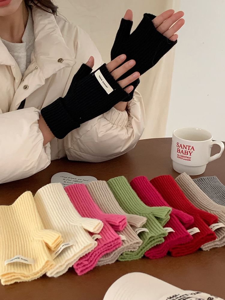 Knit Plain Ribbed Fingerless Gloves