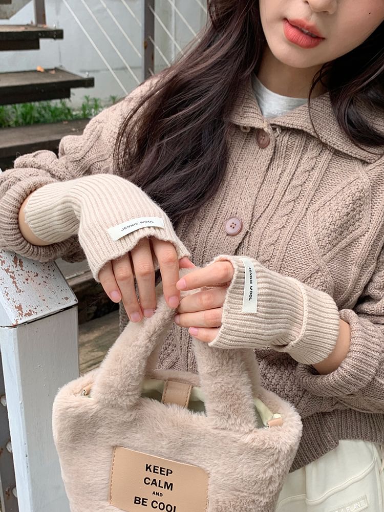 Knit Plain Ribbed Fingerless Gloves