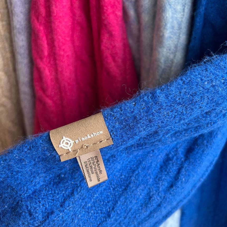 Knit Scarf Cable Plain