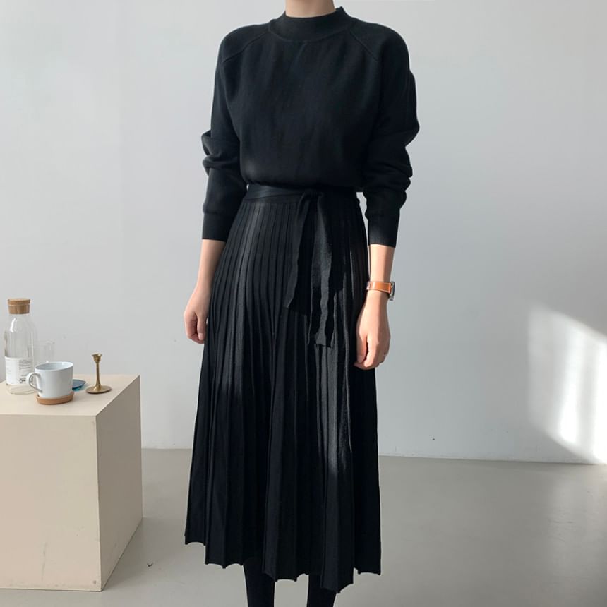 Long-Sleeve Mock Neck Plain Accordion Pleated Midi A-Line Knit Dress