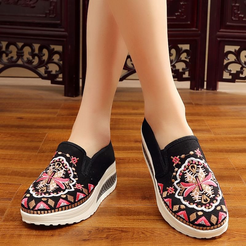 Embroidered Slip Ons Platform