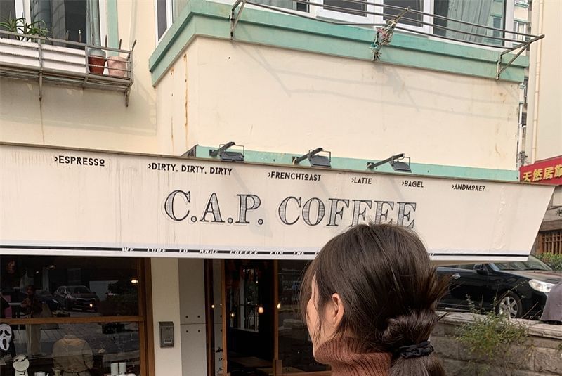 Cold-Shoulder Loose-Fit Sweater Turtleneck Plain