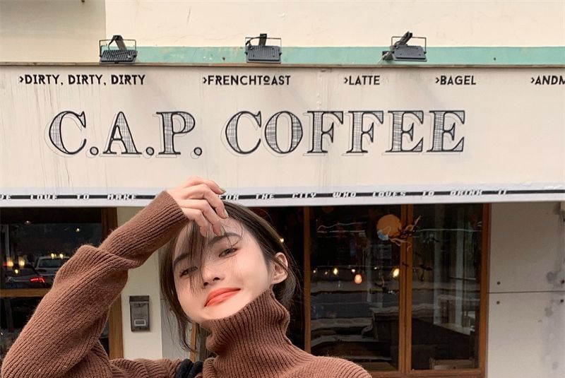 Cold-Shoulder Loose-Fit Sweater Turtleneck Plain