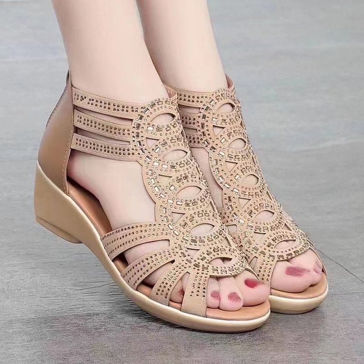 Low-Heel Sandals Perforated Glitter