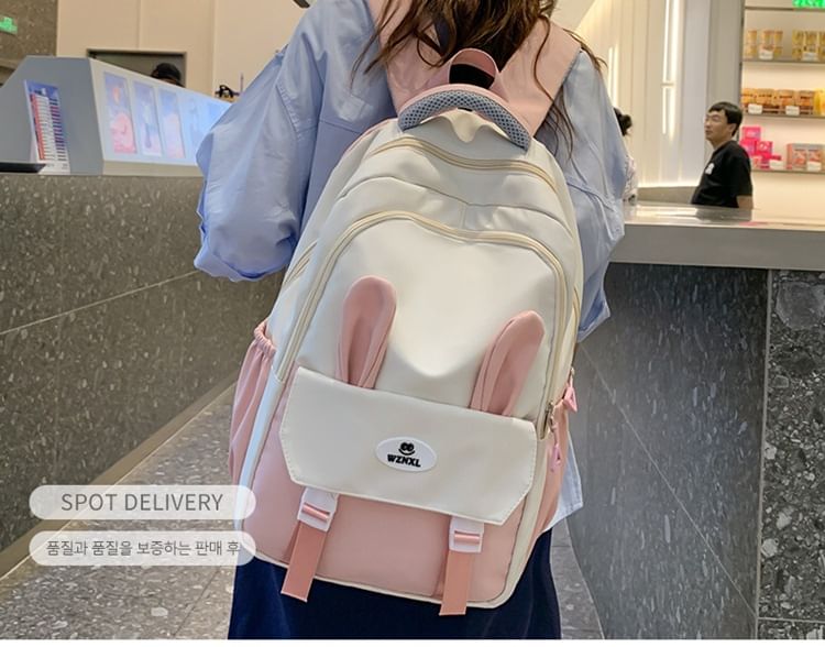 Sac à dos zippé à blocs de couleurs