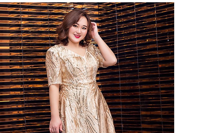 Plus Size Short-Sleeve V-Neck Shiny A-Line Evening Gown