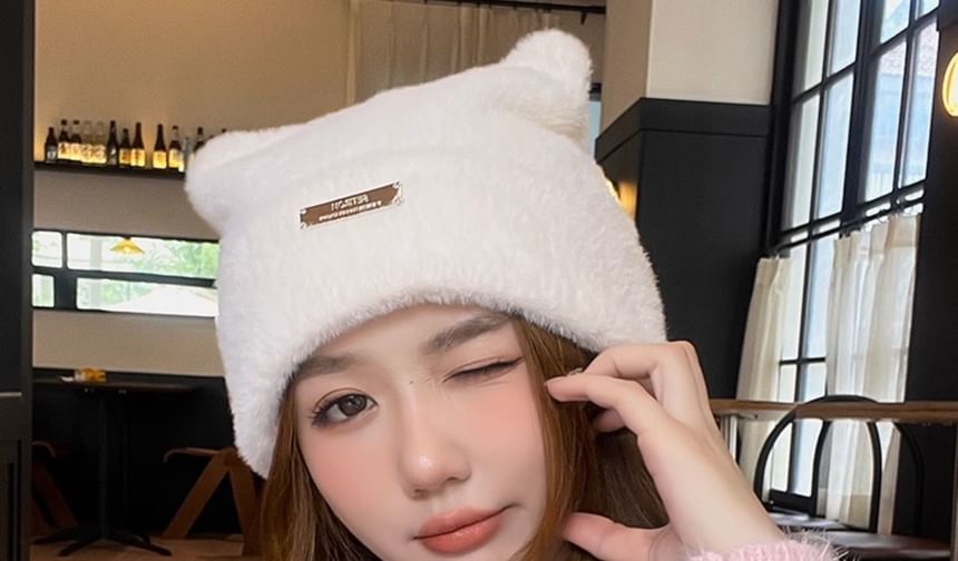 Metal Ear Cat Chenille Hat Plate