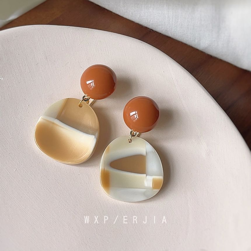 Alloy Drop Ear Cuff Acrylic